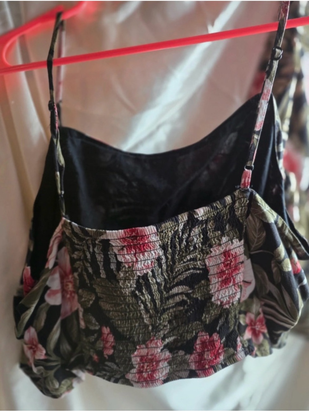 American Eagle Outfitters set-Mini ruffle floral Skirt and top size L - Picture 6 of 7